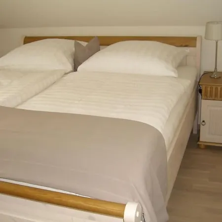 Апартаменты Luettje Bangbuex *